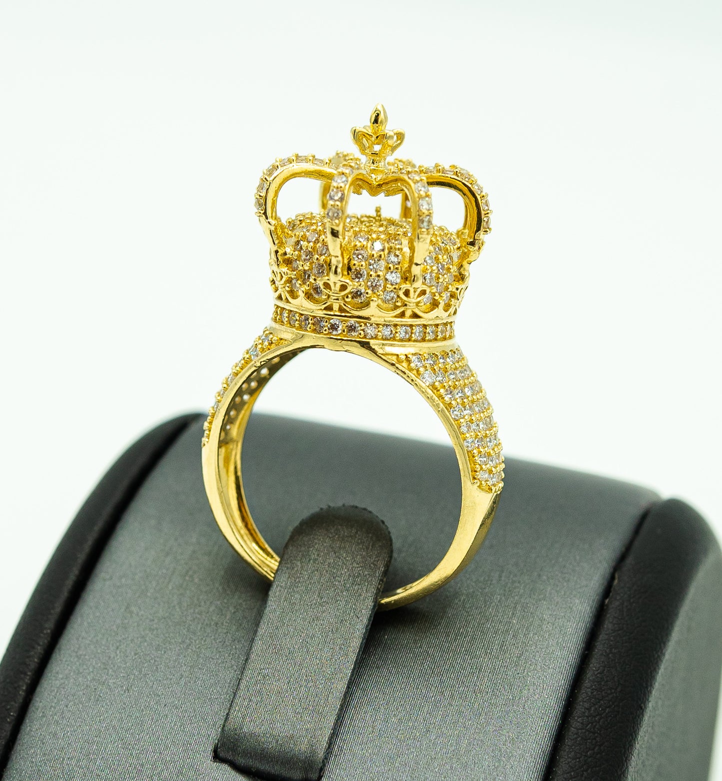 14k crown ring by GDO