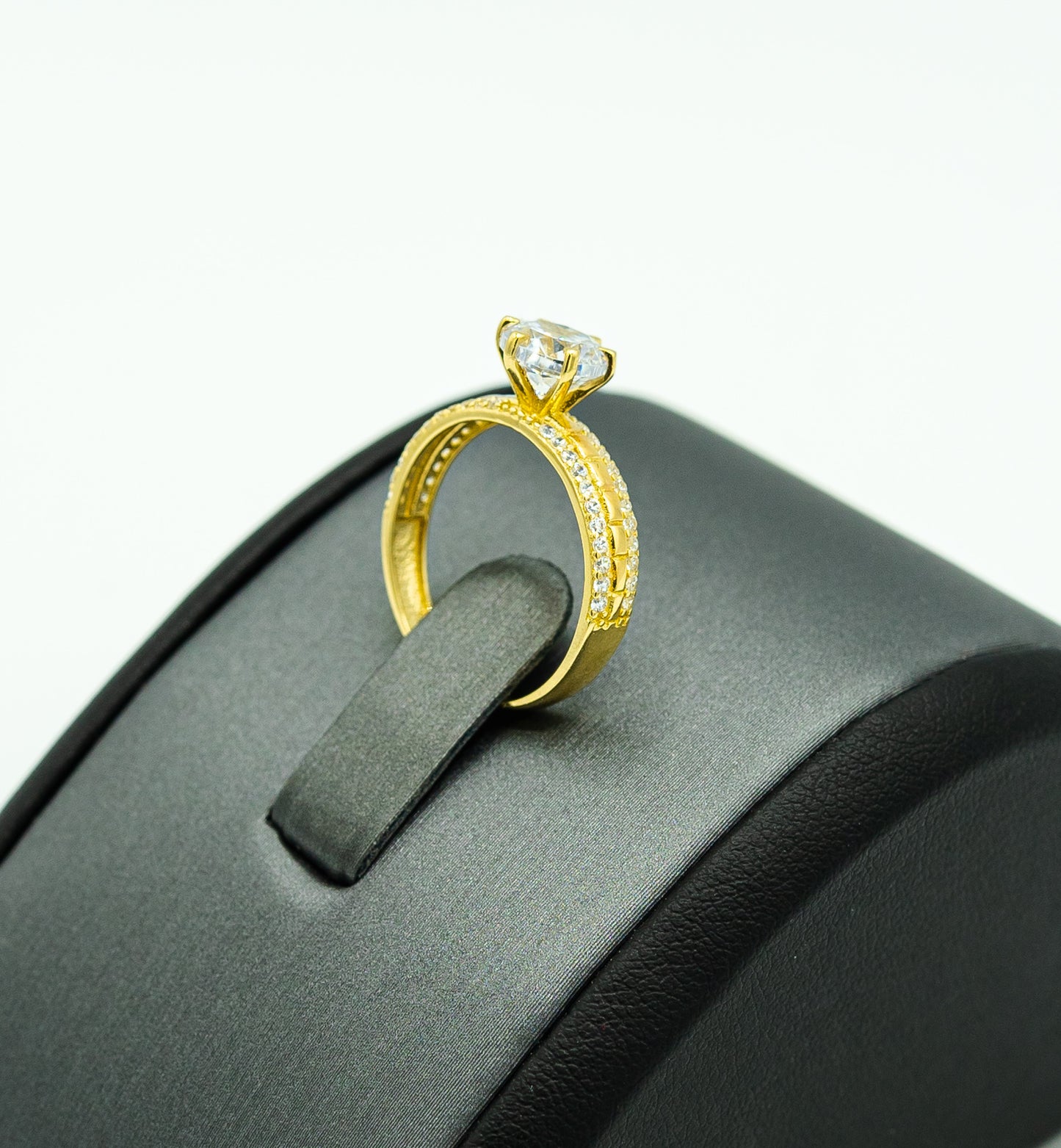 14K engagement ring by GDO