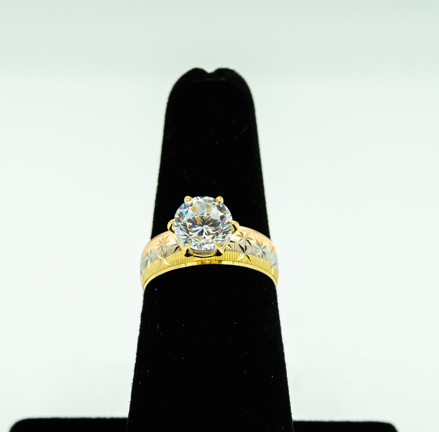 14k engagement ring by GDO
