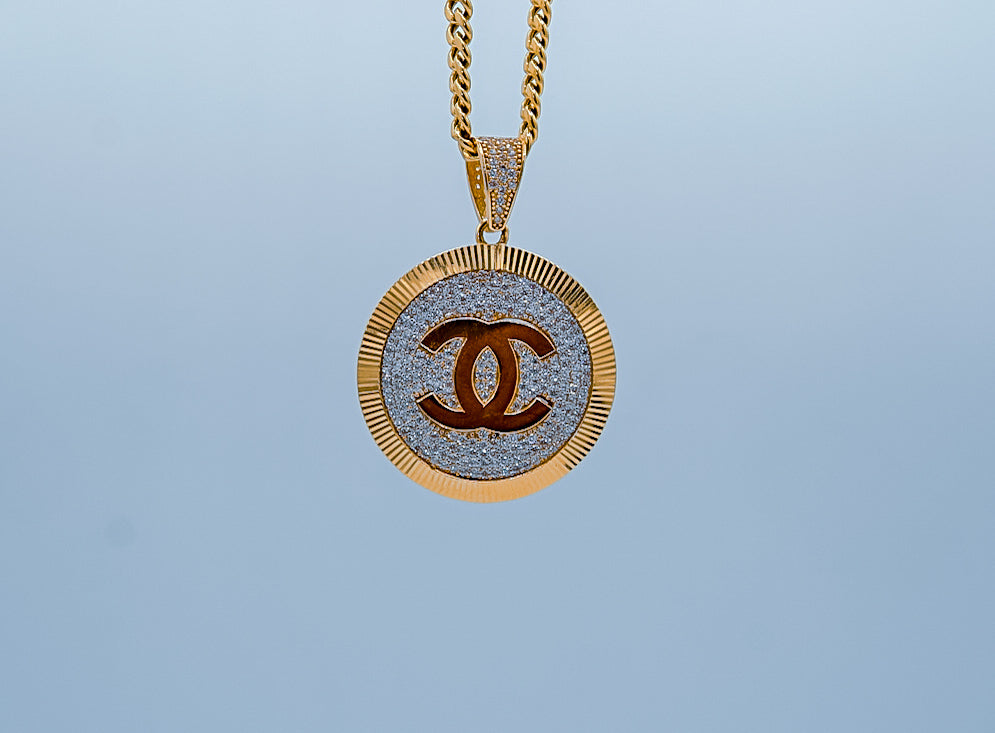 14K medalla Chanel by GDO