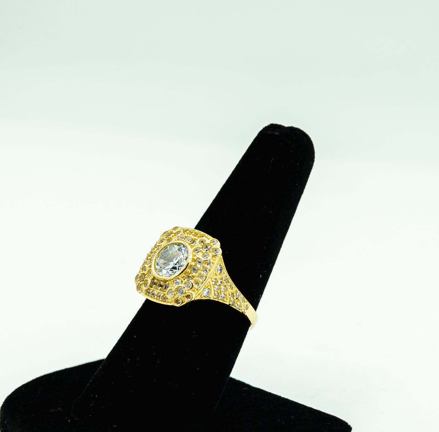 14k Square Circle Center Ring by GDO