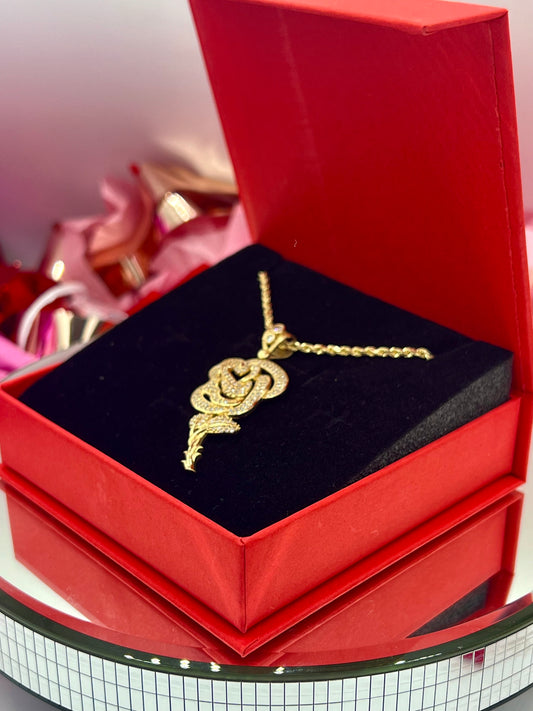 14K Rose 🌹 Pendant With Rope Chain by GDO