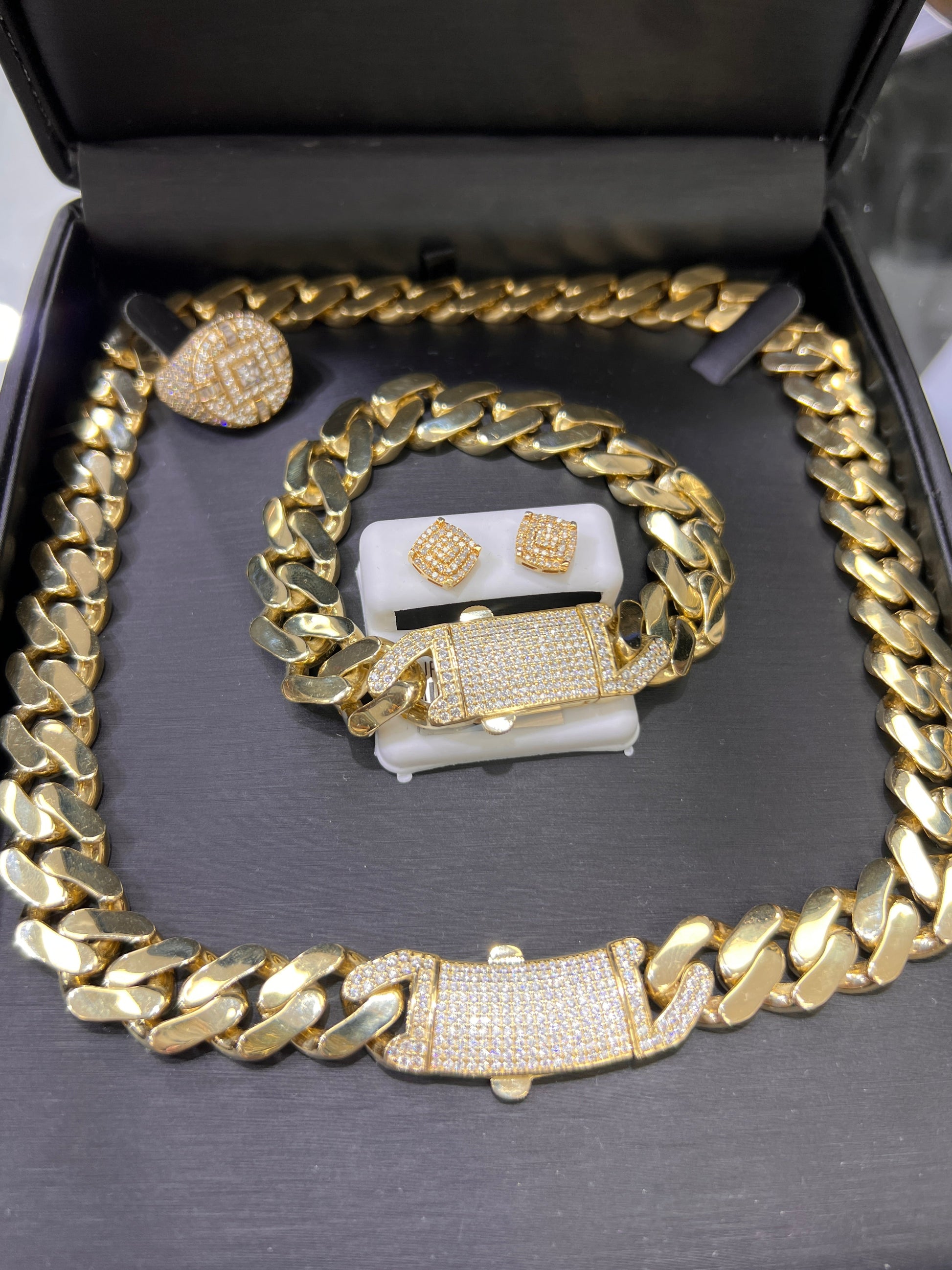 14K Choker Set With Free Diamond 💎 Earrings Ny GD - Gold Drip Jewelry